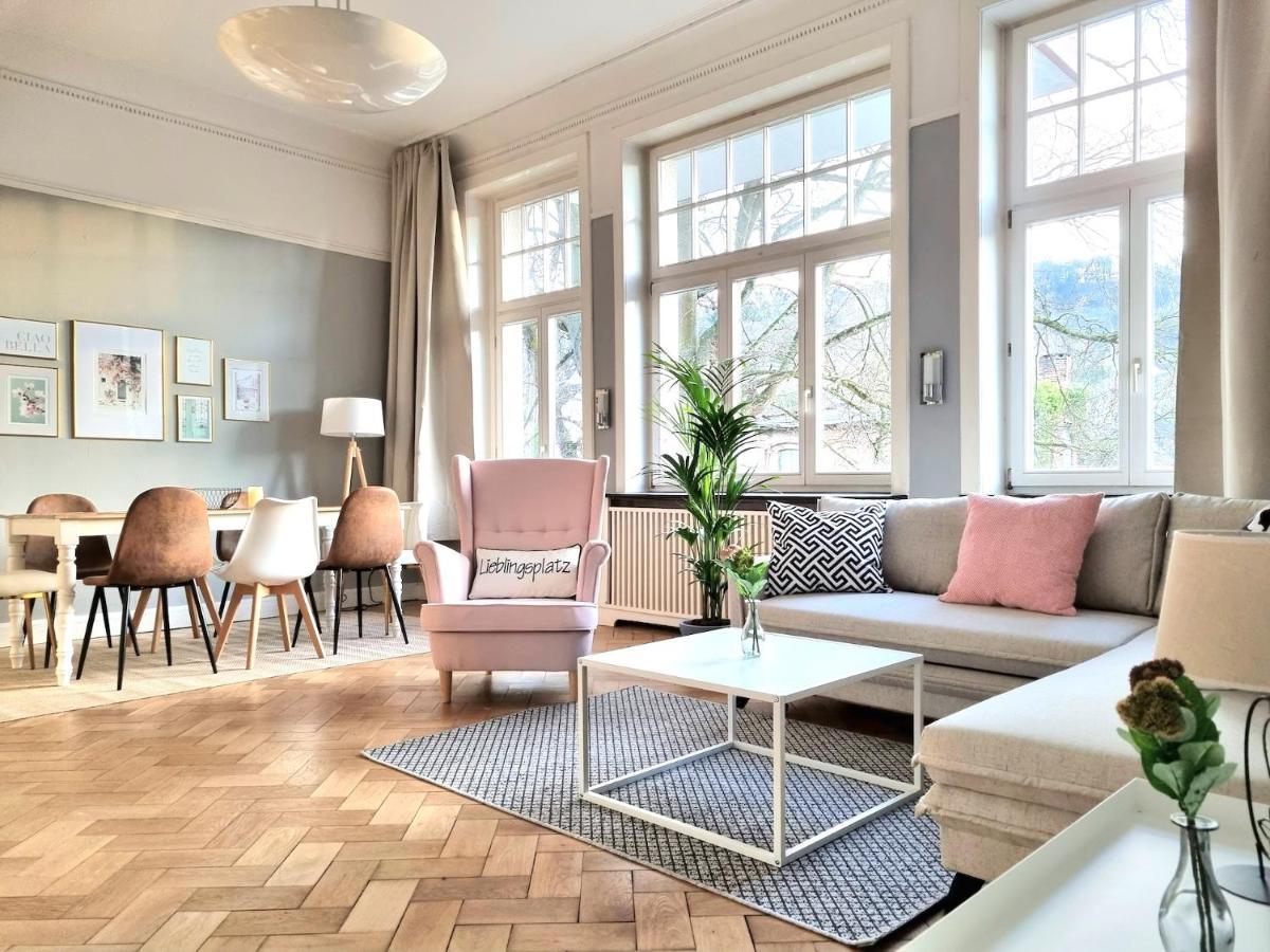Charysma - Jugendstil Trifft Moderne, Schlafzimmer Mit Smart-Tv, Tischfussball, Darts, Parkplatz Hamelin Exterior photo